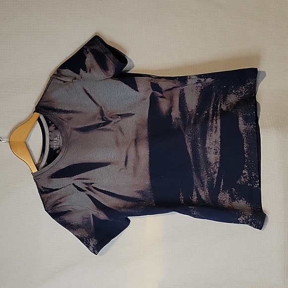 Time and Tru Tye-Dye T-shirt - Picture 1 of 3